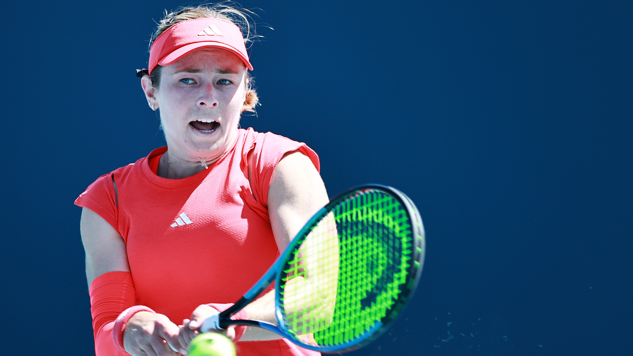 开云体育官网-科维托娃在中国队比赛中晋级下一阶段，险胜引发热议！比赛高潮迭起-开云体育官网